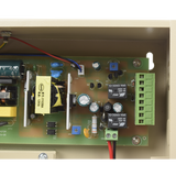Fuente de poder profesional de 12Vcd a 3A, 1 salida con temporizador integrado; con capacidad de batería de respaldo,voltaje de entrada : 110-246 Vca Fuente de Poder iontec.mx